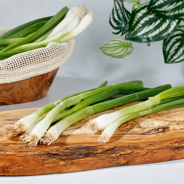 Marketside Organic Fresh Green Onions Bunch, Each